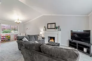 6191 S Rainsborough Rd, Murray, UT 84121 - Photo 5