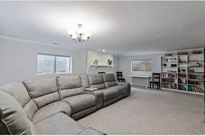 6191 S Rainsborough Rd, Murray, UT 84121 - Photo 31