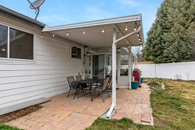 6191 S Rainsborough Rd, Murray, UT 84121 - Photo 33