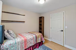 6191 S Rainsborough Rd, Murray, UT 84121 - Photo 29