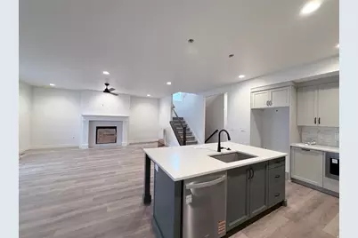 713 S 3500 W #207, West Weber, UT 84401 - Photo 3