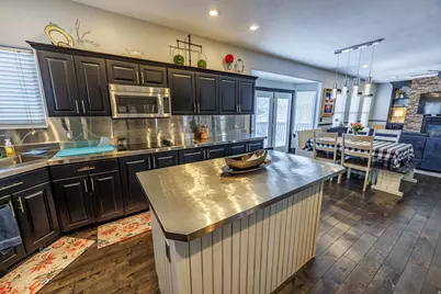 9995 S Caddie Cir W, South Jordan, UT 84009 - Photo 11