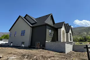 136 W Summerhill Ln, Centerville, UT 84014 - Photo 3