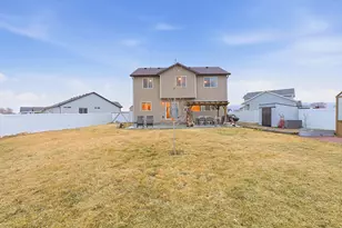 268 E Carly Dr, Grantsville, UT 84029 - Photo 27