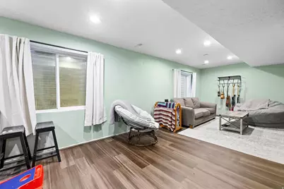 268 E Carly Dr, Grantsville, UT 84029 - Photo 23