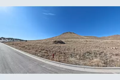 9759 N Eagle Cv #105, Eagle Mountain, UT 84005 - Photo 5