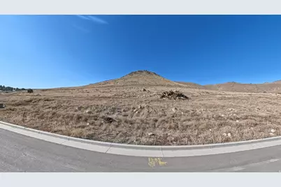 9759 N Eagle Cv #105, Eagle Mountain, UT 84005 - Photo 3