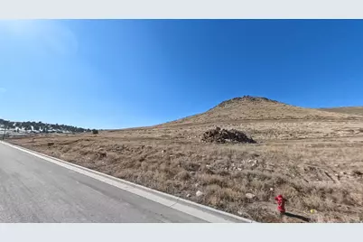 9759 N Eagle Cv #105, Eagle Mountain, UT 84005 - Photo 7