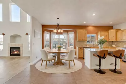2479 E Prairie View Dr, Eagle Mountain, UT 84005 - Photo 13