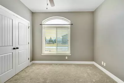 2479 E Prairie View Dr, Eagle Mountain, UT 84005 - Photo 33