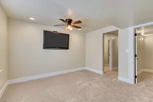 2479 E Prairie View Dr, Eagle Mountain, UT 84005 - Photo 51