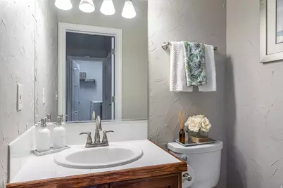 2403 E Bear Cir, Draper, UT 84020 - Photo 47