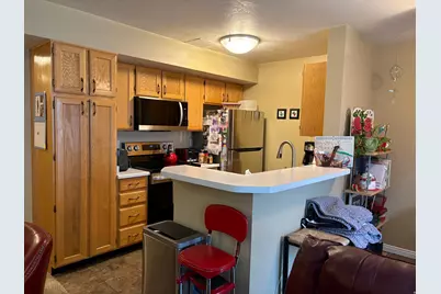 3229 W Virginia Pine Ln S, West Jordan, UT 84088 - Photo 9