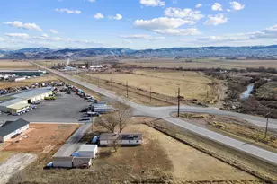 268 S 250 E, Aurora, UT 84620 - Photo 7