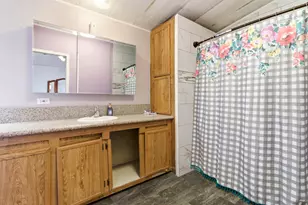 268 S 250 E, Aurora, UT 84620 - Photo 11