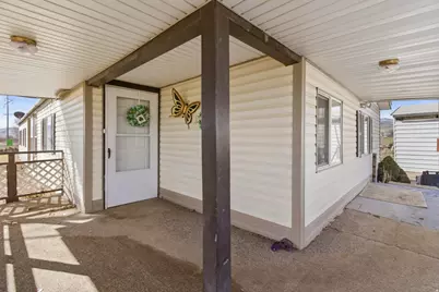 268 S 250 E, Aurora, UT 84620 - Photo 25