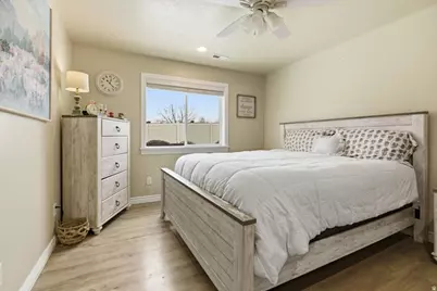 359 E 1075 N, Logan, UT 84341 - Photo 15