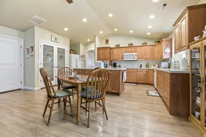 359 E 1075 N, Logan, UT 84341 - Photo 7