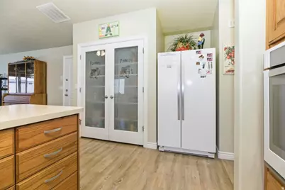 359 E 1075 N, Logan, UT 84341 - Photo 9