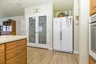 359 E 1075 N, Logan, UT 84341 - Photo 9