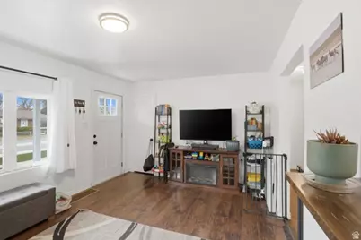 820 W Fayette Ave, Salt Lake City, UT 84104 - Photo 7