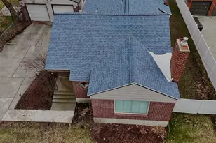 1944 E Spring Ln S, Holladay, UT 84117 - Photo 3