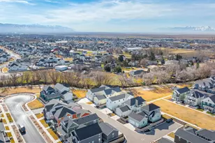 1048 S Old Towne Rd, Layton, UT 84041 - Photo 31