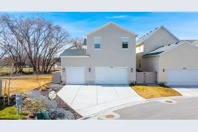 1048 S Old Towne Rd, Layton, UT 84041 - Photo 3