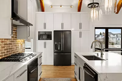 2613 S Spanish Oaks Dr, Spanish Fork, UT 84660 - Photo 15