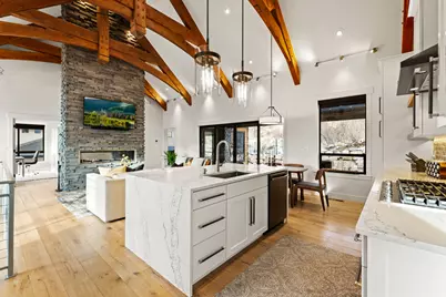 2613 S Spanish Oaks Dr, Spanish Fork, UT 84660 - Photo 11