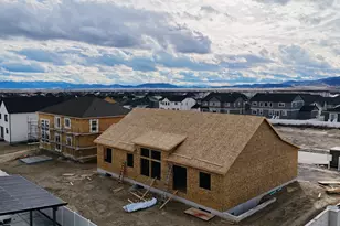 5394 N Honey Suckle Way, Eagle Mountain, UT 84005 - Photo 3