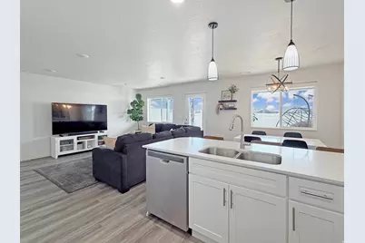 3959 S 3485 W, West Haven, UT 84401 - Photo 5
