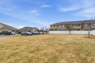 1644 W Madison Ln S, Riverton, UT 84065 - Photo 33
