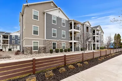 660 N Emery Ln W, Vineyard, UT 84059 - Photo 1