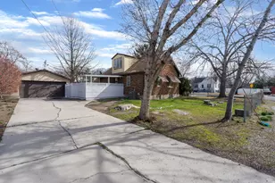 1575 E 3350 S, Salt Lake City, UT 84106 - Photo 41