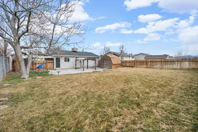 7883 W Glenwood Ave, Magna, UT 84044 - Photo 23