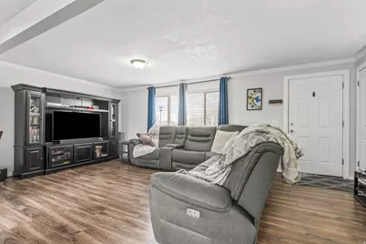 7883 W Glenwood Ave, Magna, UT 84044 - Photo 11