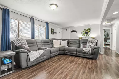 7883 W Glenwood Ave, Magna, UT 84044 - Photo 9