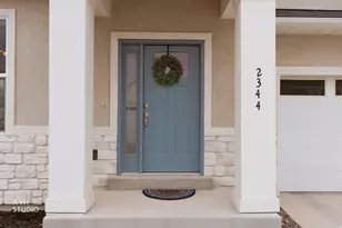 2344 E Spg St, Eagle Mountain, UT 84005 - Photo 3
