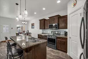 5895 S Desert Dr, Saint George, UT 84790 - Photo 5