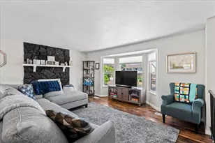 5929 W Dry Bone Cir, Salt Lake City, UT 84118 - Photo 3