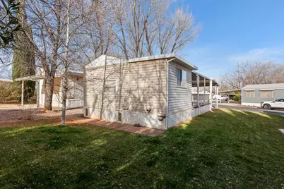 180 N 1100 E #142, Washington, UT 84780 - Photo 15