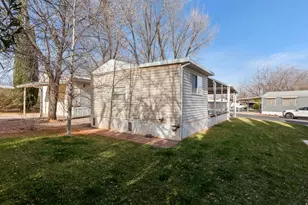 180 N 1100 E, Washington, UT 84780 - Photo 15