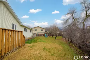 1258 E North Lisa St N, Layton, UT 84040 - Photo 31