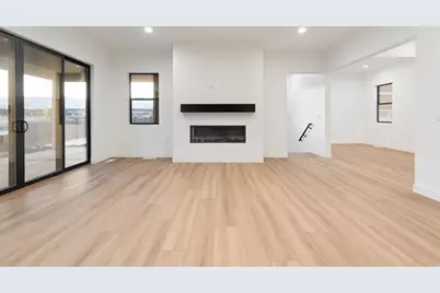 5973 W Hal Row Rd #112, West Jordan, UT 84081 - Photo 5