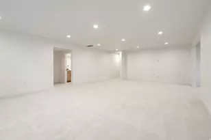 5973 W Hal Row Rd, West Jordan, UT 84081 - Photo 15