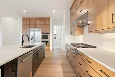 5973 W Hal Row Rd #112, West Jordan, UT 84081 - Photo 3