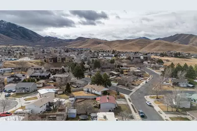 61 Colombia Dr, Tooele, UT 84074 - Photo 41