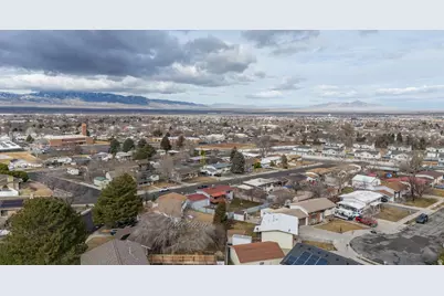 61 Colombia Dr, Tooele, UT 84074 - Photo 37