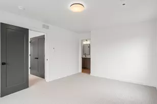 611 E Eleanor Cv S, Salt Lake City, UT 84107 - Photo 9